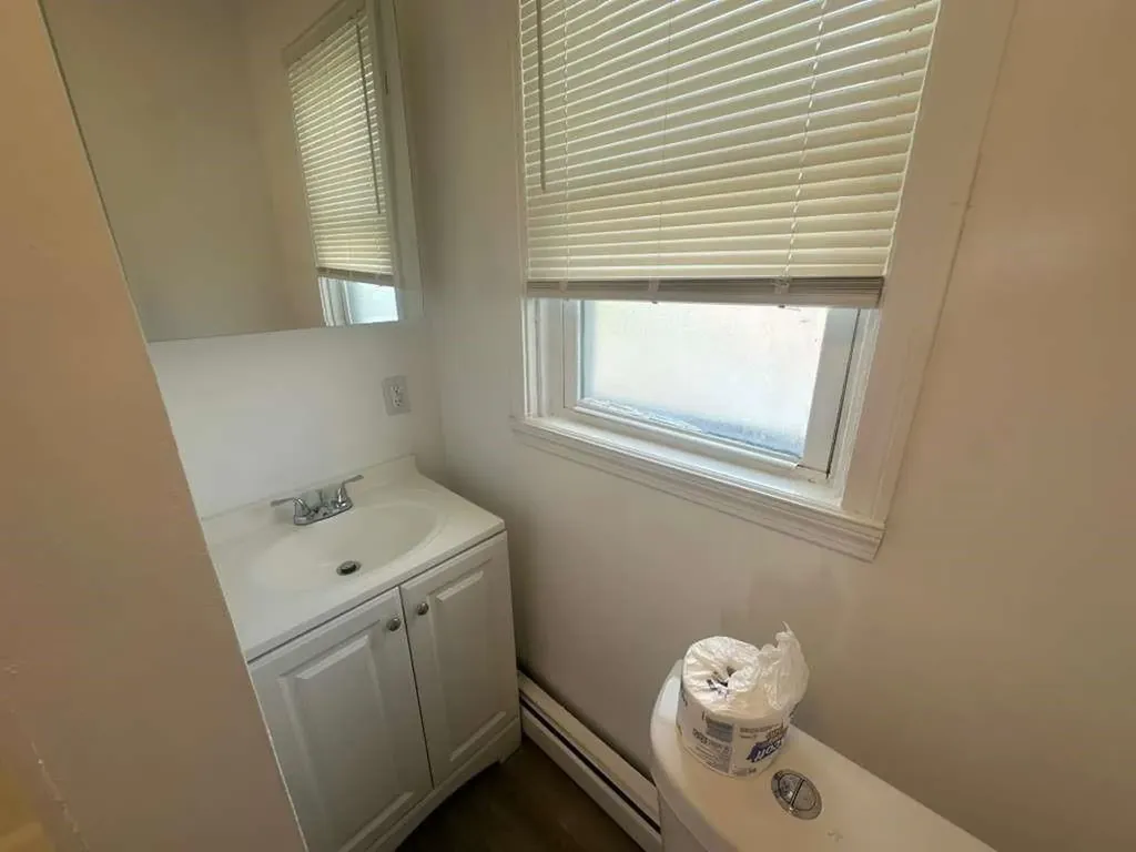 48 Kenwood Street Providence RI 02909