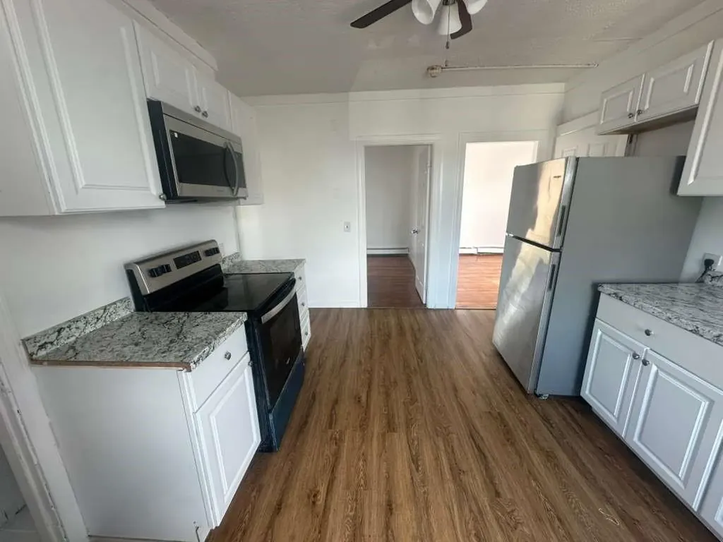 48 Kenwood Street Providence RI 02909