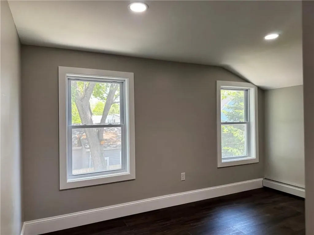 77 Ash Street Lincoln RI 02865