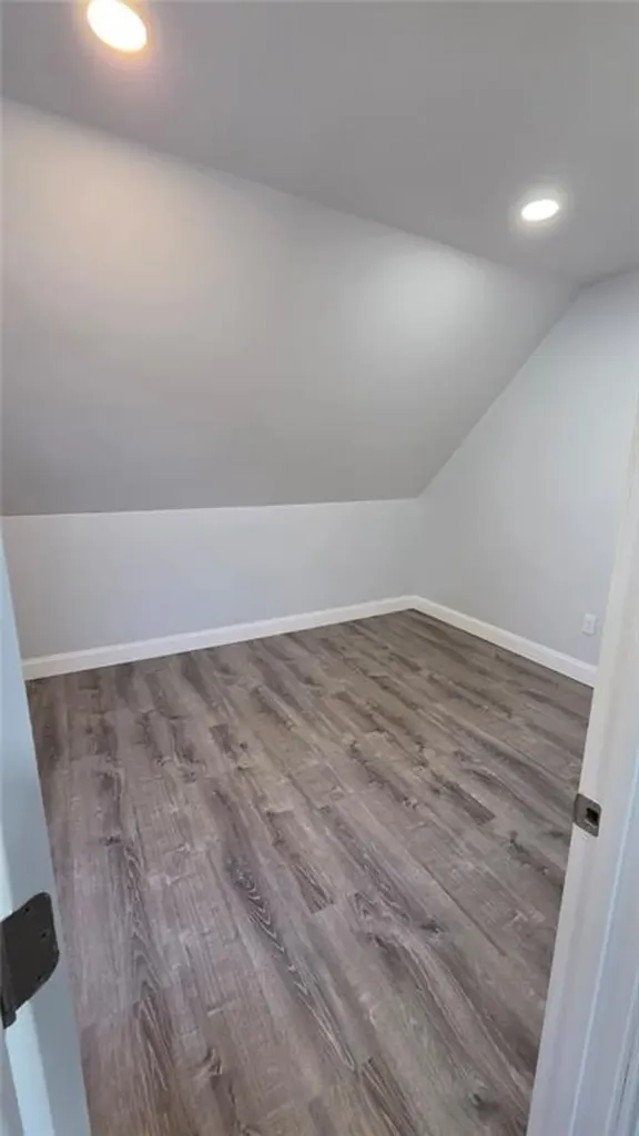 219 Lowell Avenue Providence RI 02909