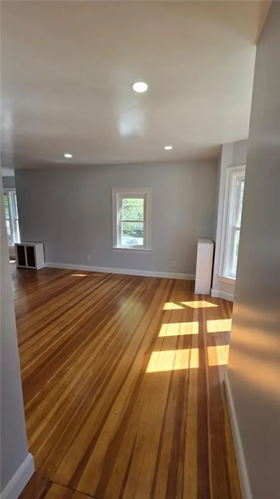 219 Lowell Avenue Providence RI 02909