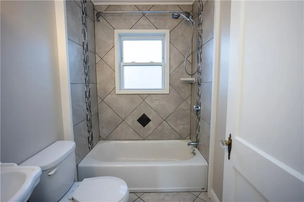30 Messina Street Providence RI 02908