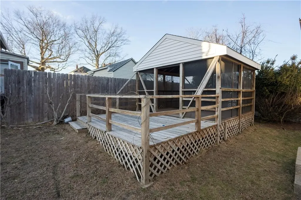 30 Messina Street Providence RI 02908
