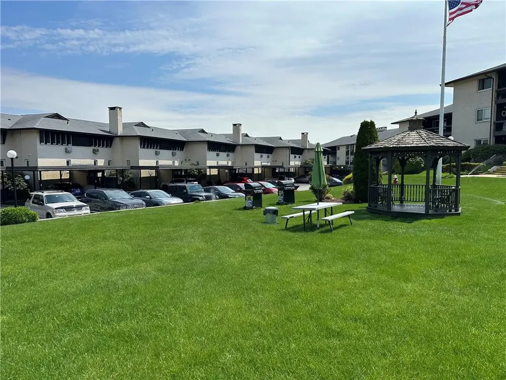 400 Narragansett Parkway Warwick RI 02888
