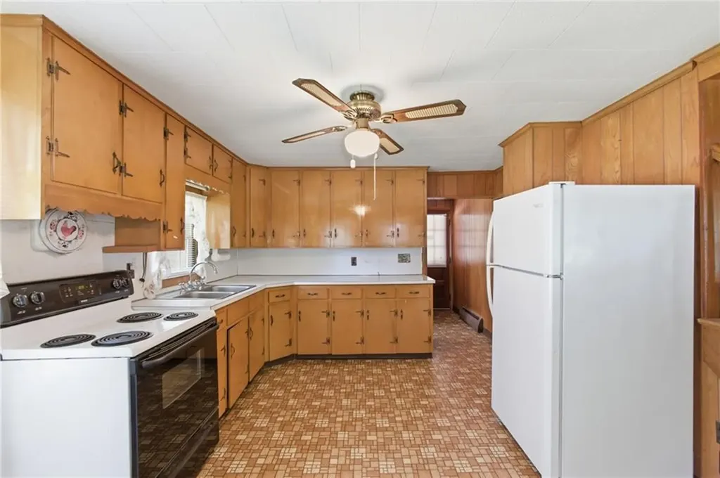 250 Spring Lake Road Burrillville RI 02826
