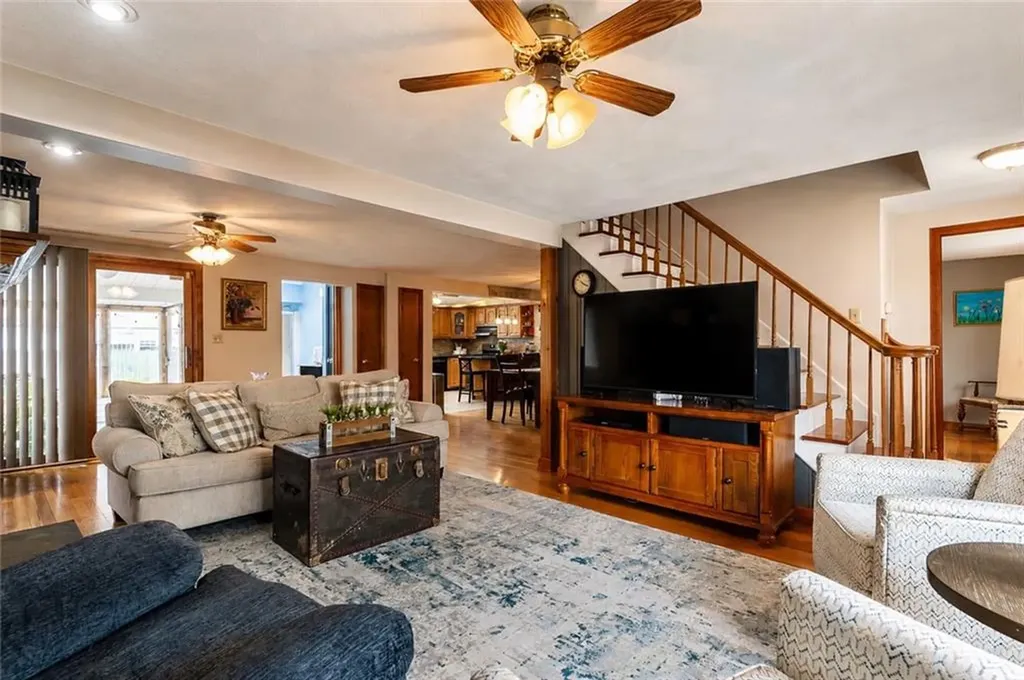 111 Slater Park Avenue Pawtucket RI 02861