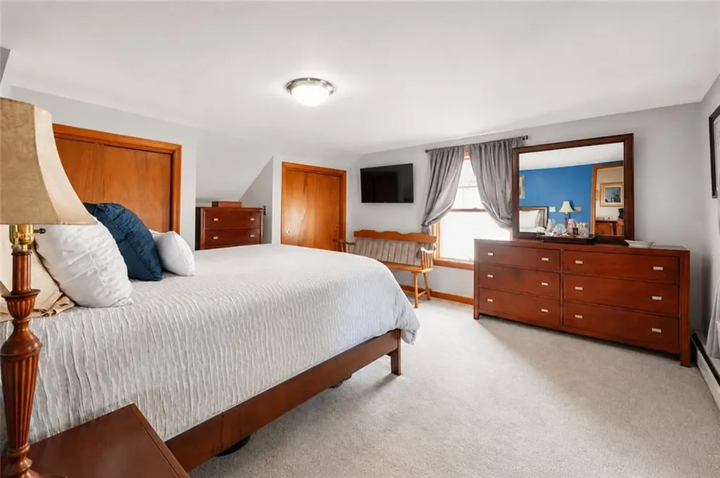 111 Slater Park Avenue Pawtucket RI 02861