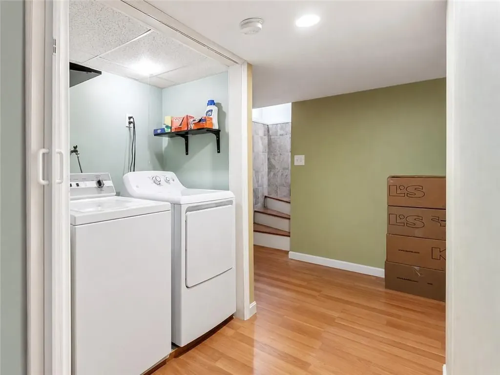 111 Slater Park Avenue Pawtucket RI 02861