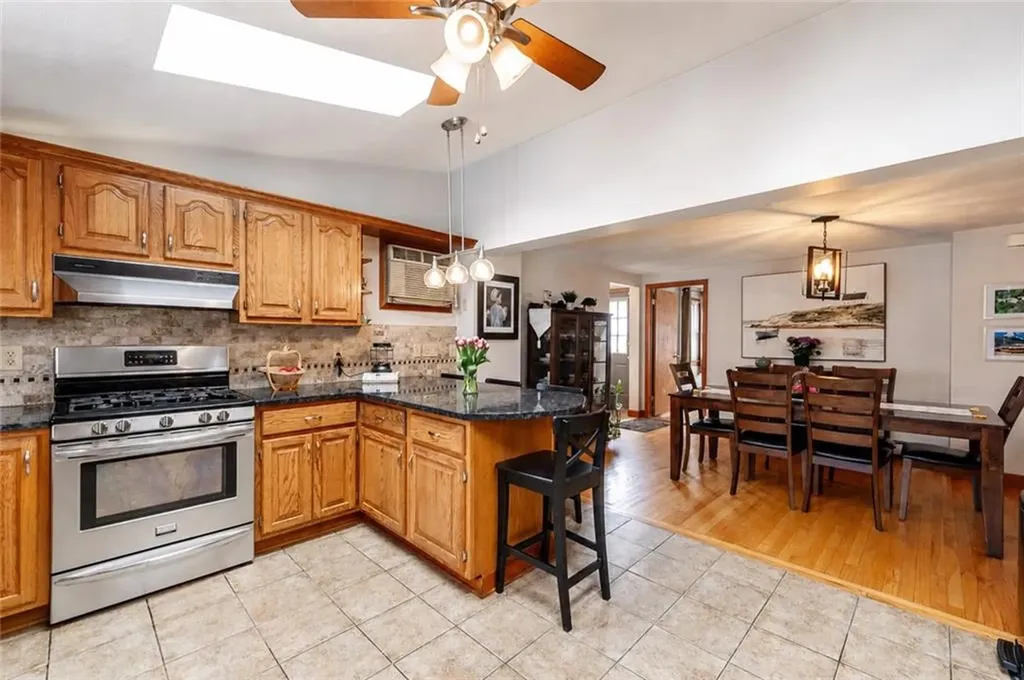 111 Slater Park Avenue Pawtucket RI 02861