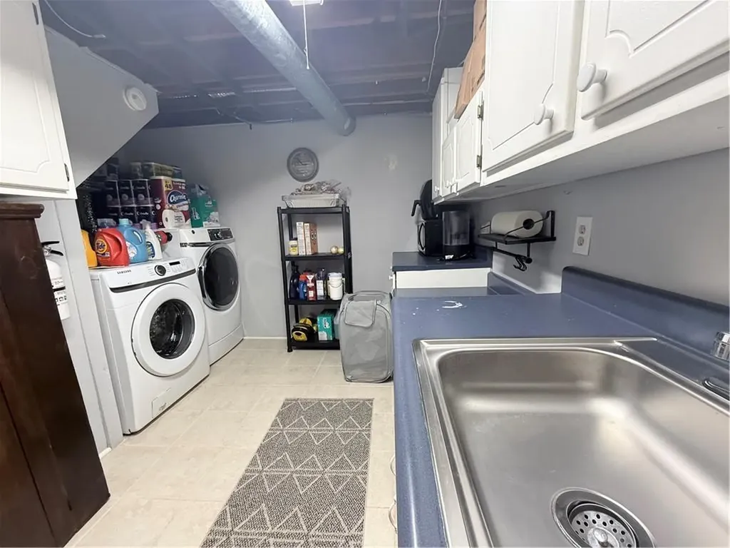 131 Glen Meadows Drive Pawtucket RI 02861