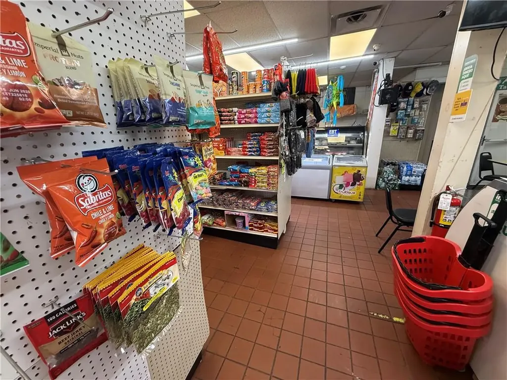 273 Academy Avenue Providence RI 02908