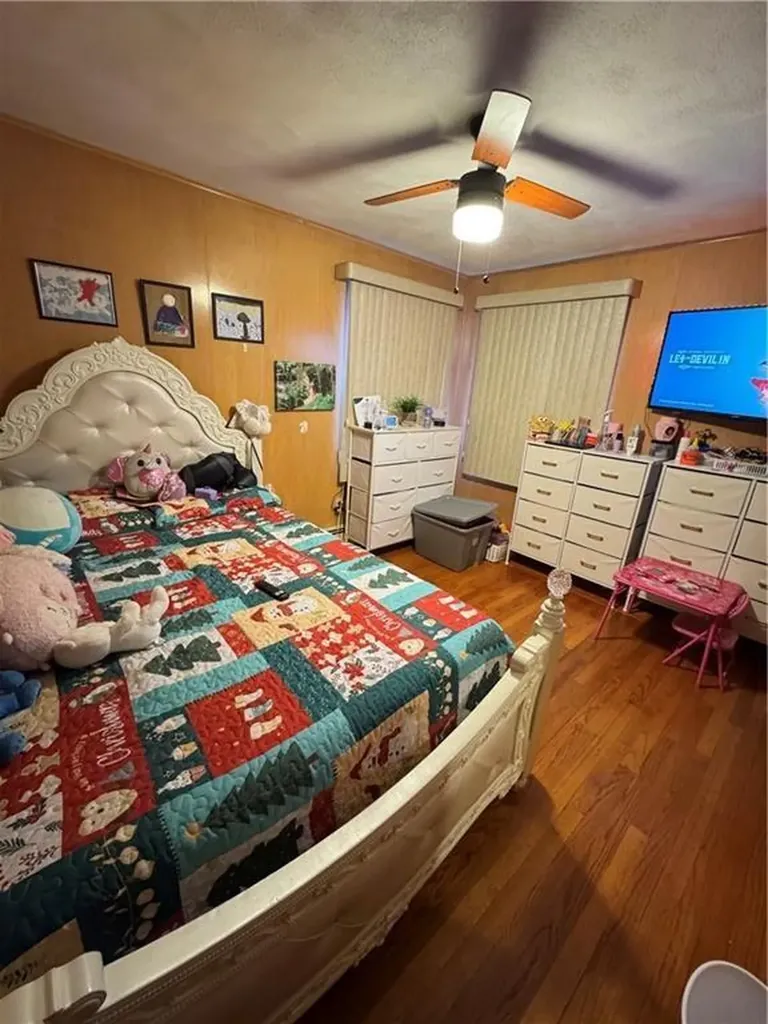 4 Dunbar Street Providence RI 02909