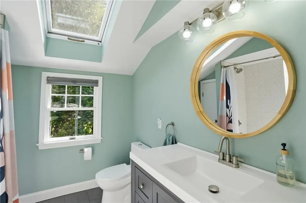 24 Wildflower Road Barrington RI 02806