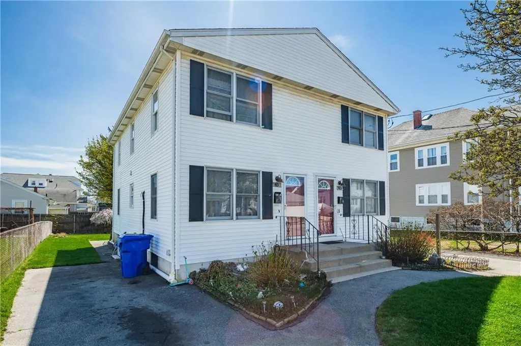 43 45 N Sharon Street East Providence RI 02914