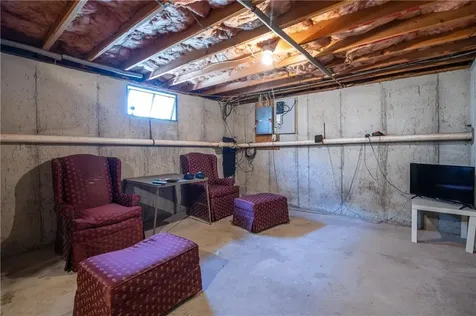43 45 N Sharon Street East Providence RI 02914