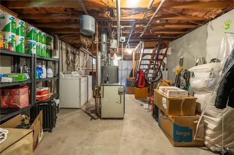 43 45 N Sharon Street East Providence RI 02914