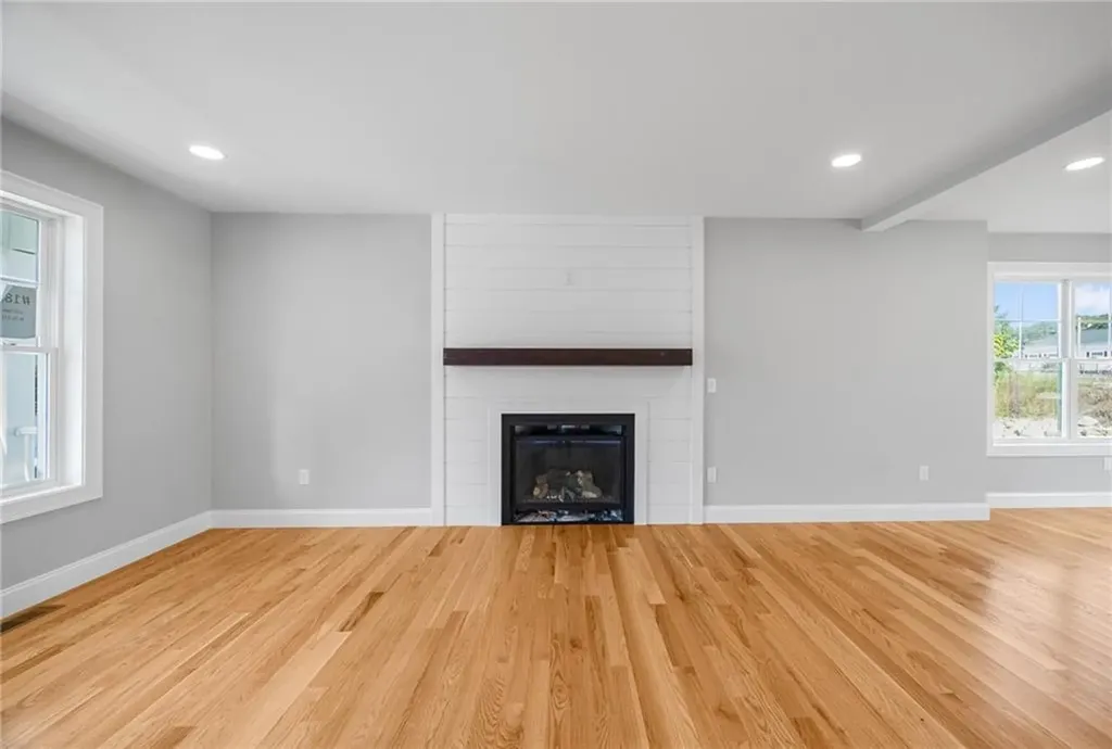 188 St. Louis Avenue Woonsocket RI 02895
