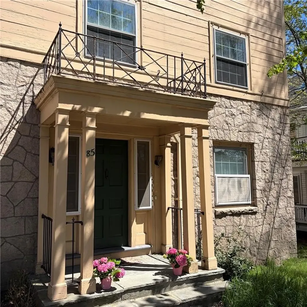 85 Governor Street Providence RI 02906