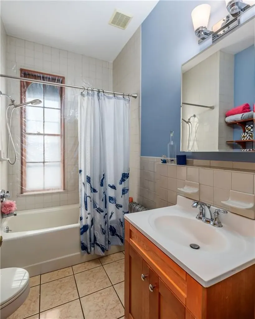 24 Wood Street Providence RI 02909