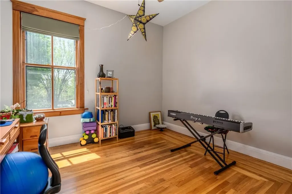 24 Wood Street Providence RI 02909