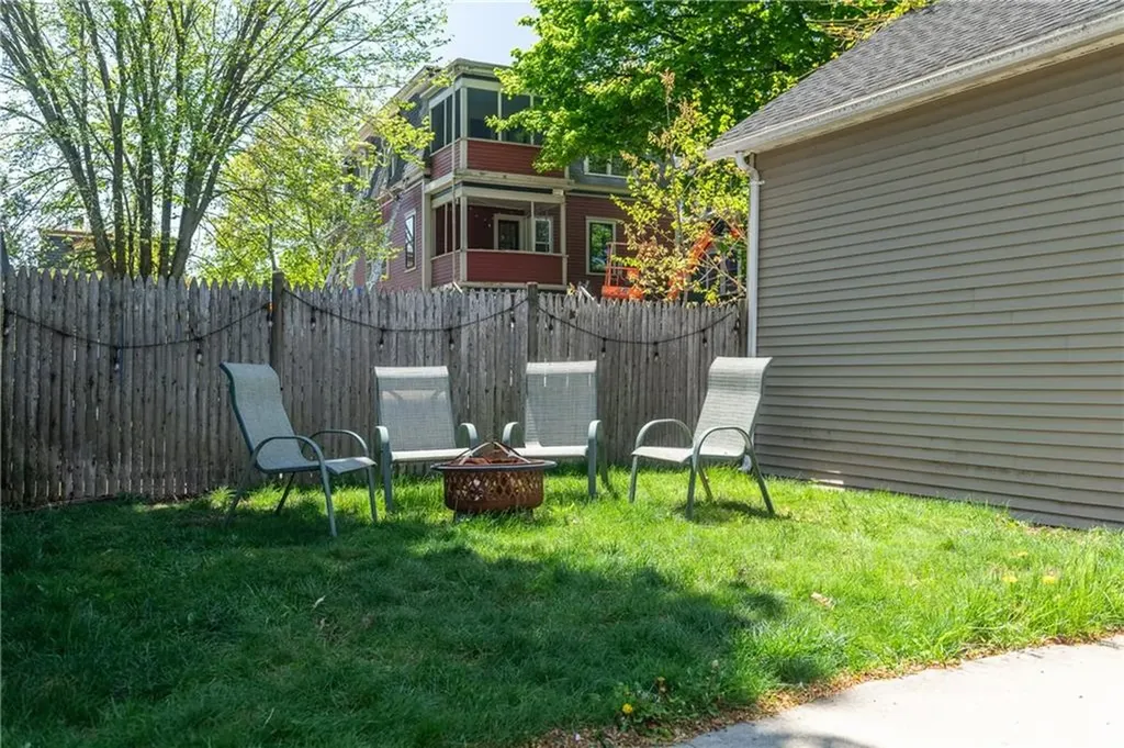 24 Wood Street Providence RI 02909