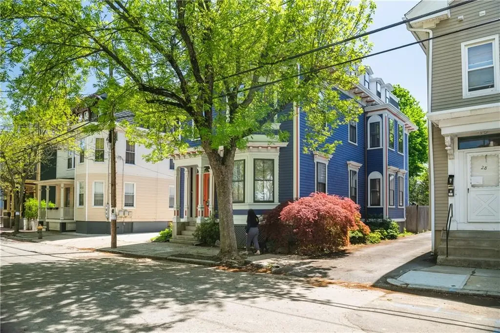 24 Wood Street Providence RI 02909