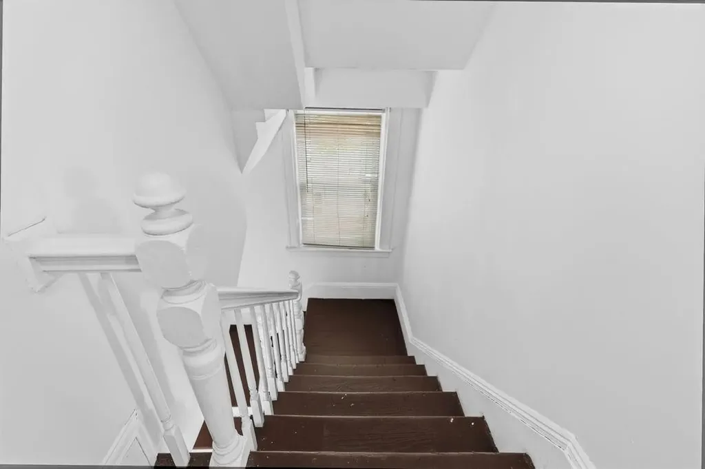165 Briggs Street Providence RI 02905