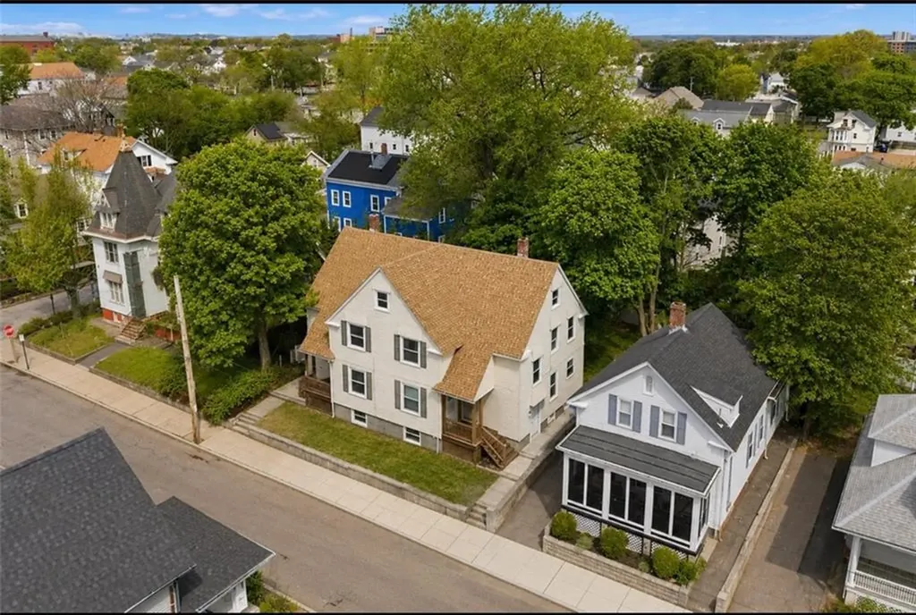 165 Briggs Street Providence RI 02905