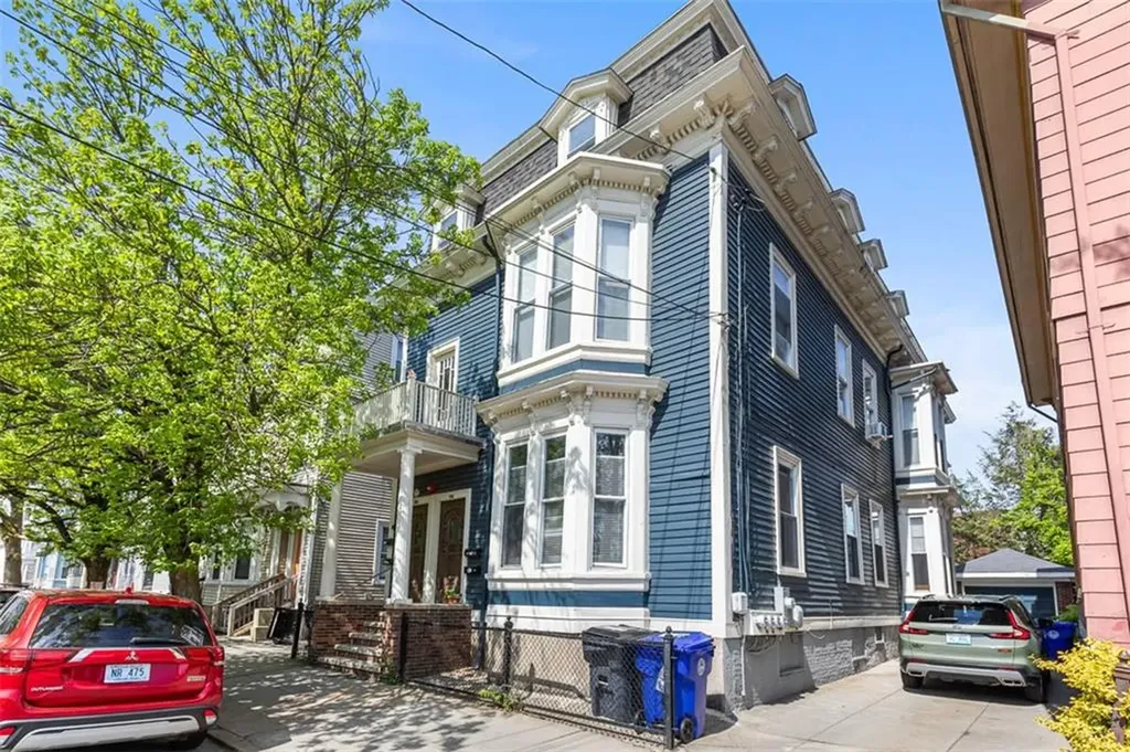 124 126 Vinton Street Providence RI 02909