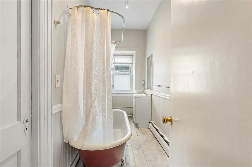 124 126 Vinton Street Providence RI 02909