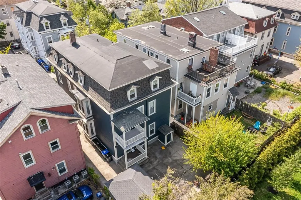 124 126 Vinton Street Providence RI 02909