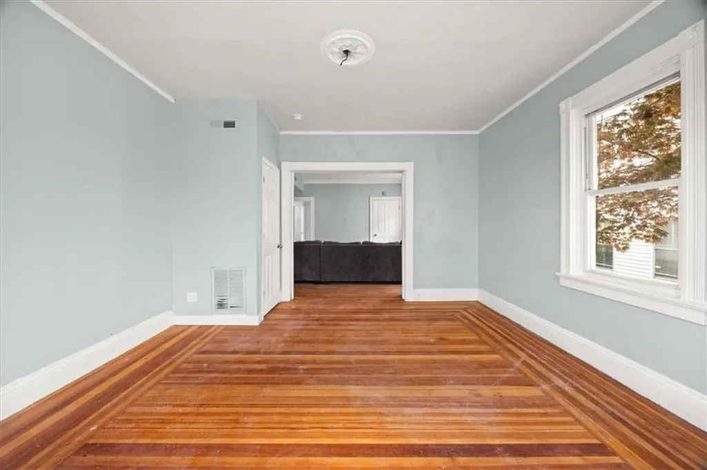 310 Orms Street Providence RI 02908