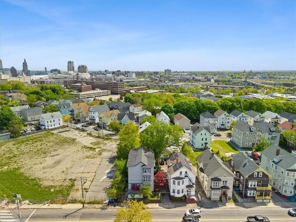 310 Orms Street Providence RI 02908