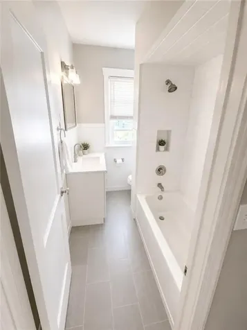 422 Pawtucket Avenue Pawtucket RI 02860