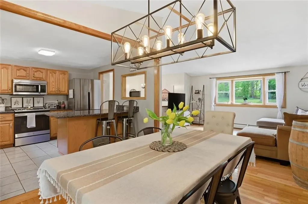 5 Dongay Road Smithfield RI 02917