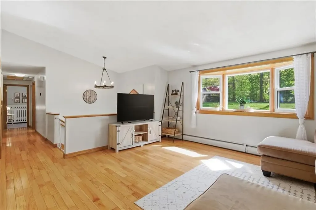 5 Dongay Road Smithfield RI 02917