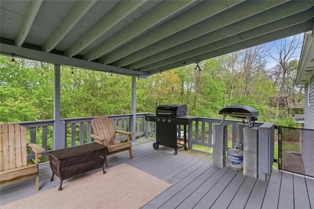 5 Dongay Road Smithfield RI 02917