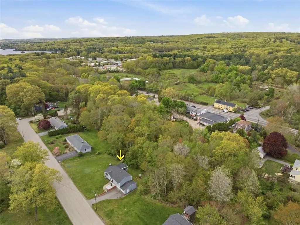 5 Dongay Road Smithfield RI 02917