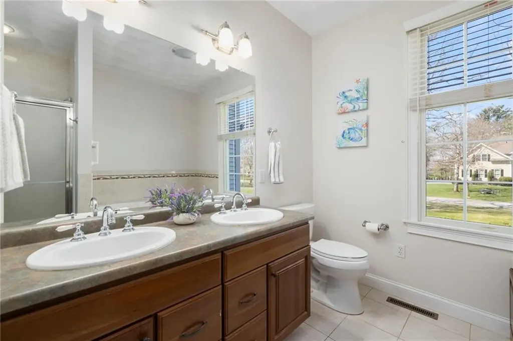 294 Sylvan Court North Kingstown RI 02874