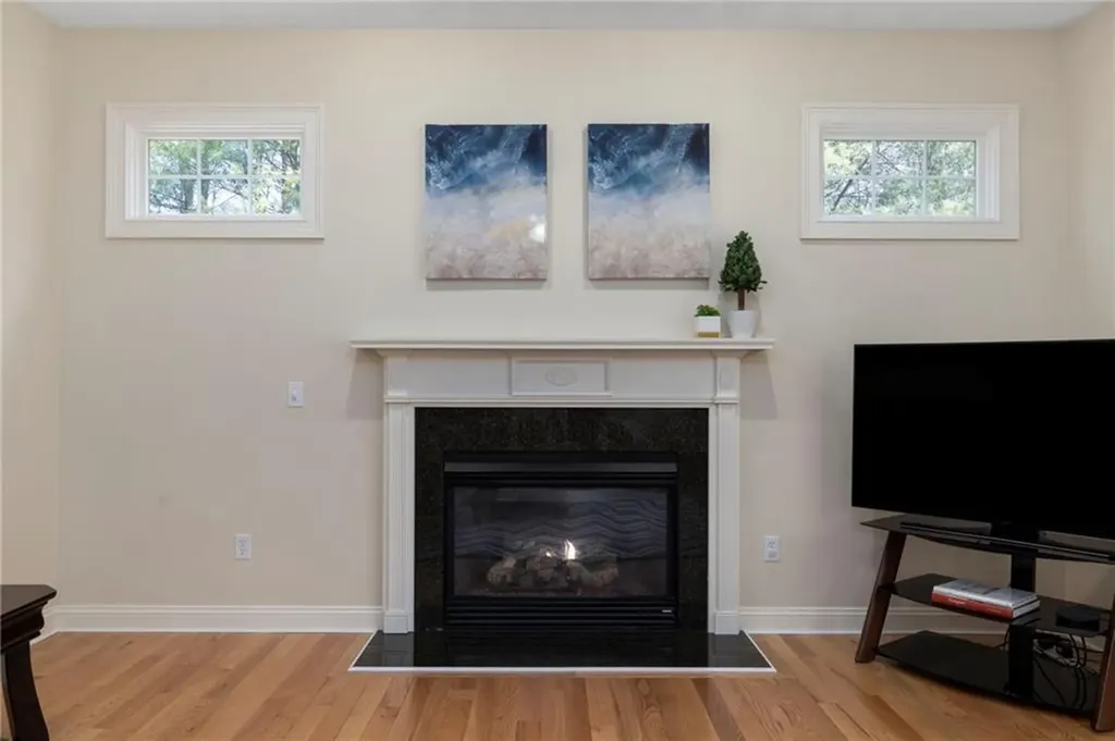 294 Sylvan Court North Kingstown RI 02874