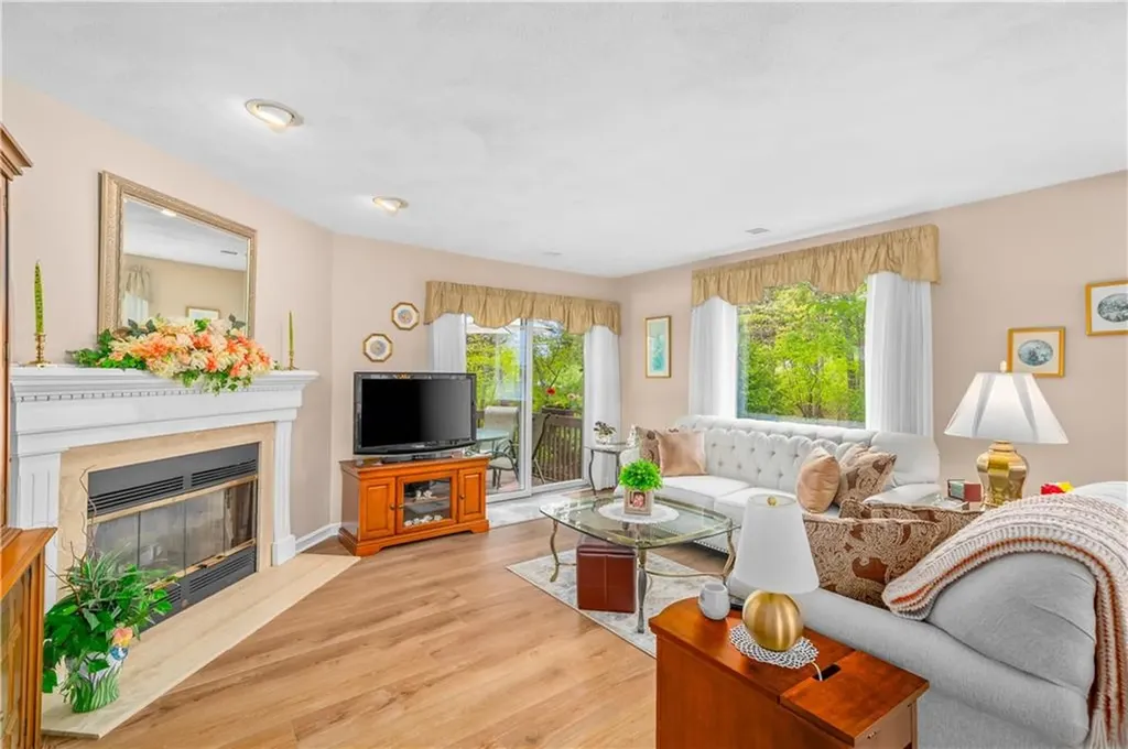 59 Scenic Drive West Warwick RI 02893