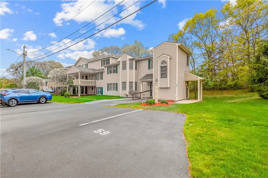 59 Scenic Drive West Warwick RI 02893
