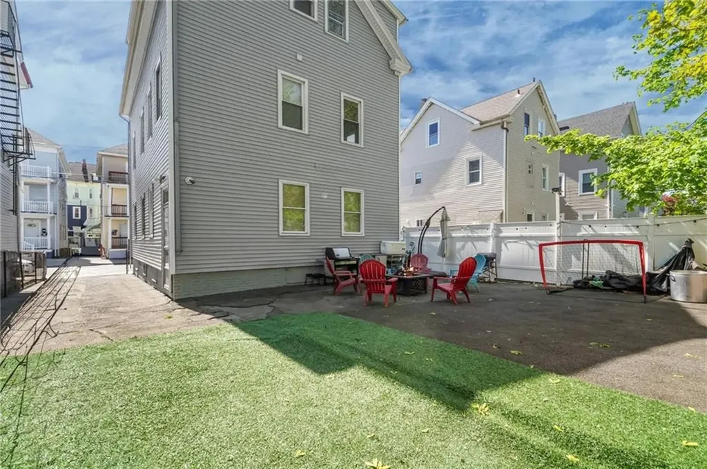 61 Robin Street Providence RI 02908