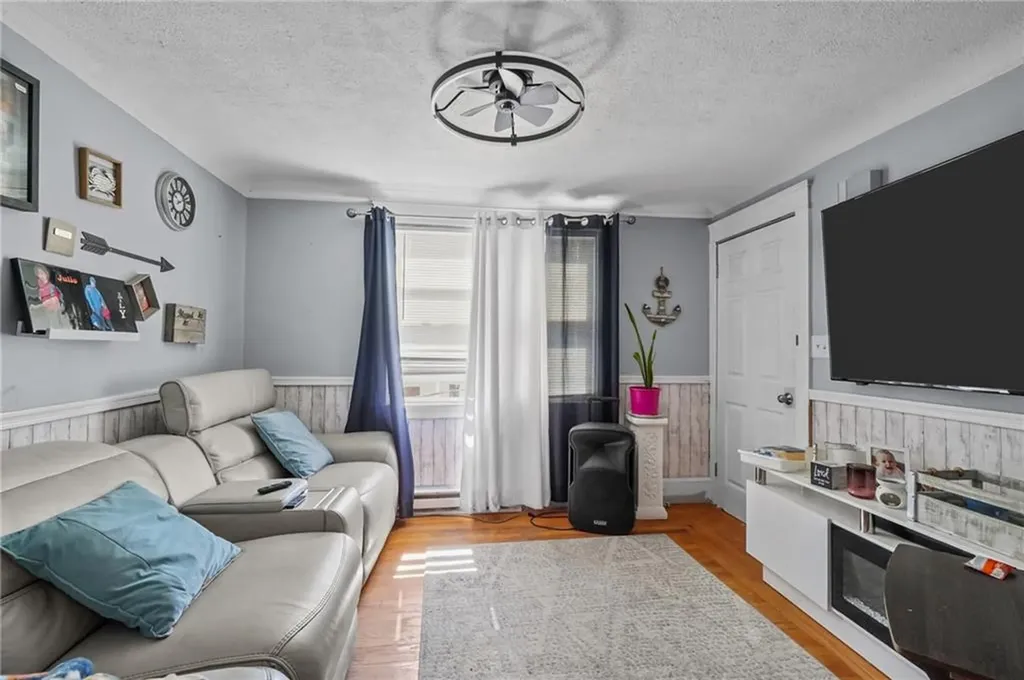 61 Robin Street Providence RI 02908
