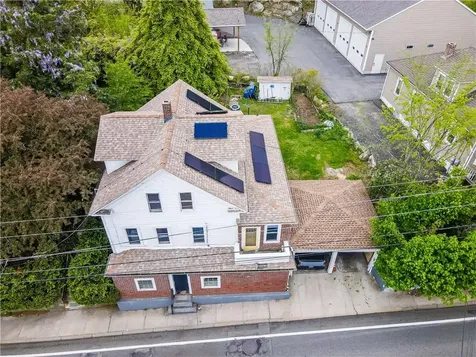 1448 Plainfield Pike Cranston RI 02920