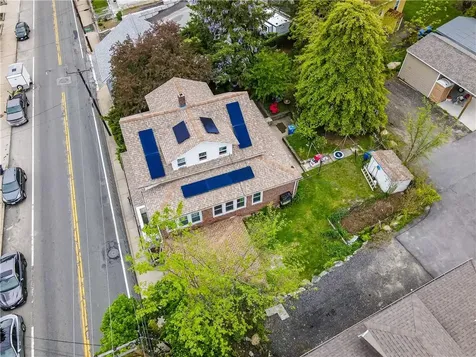 1448 Plainfield Pike Cranston RI 02920