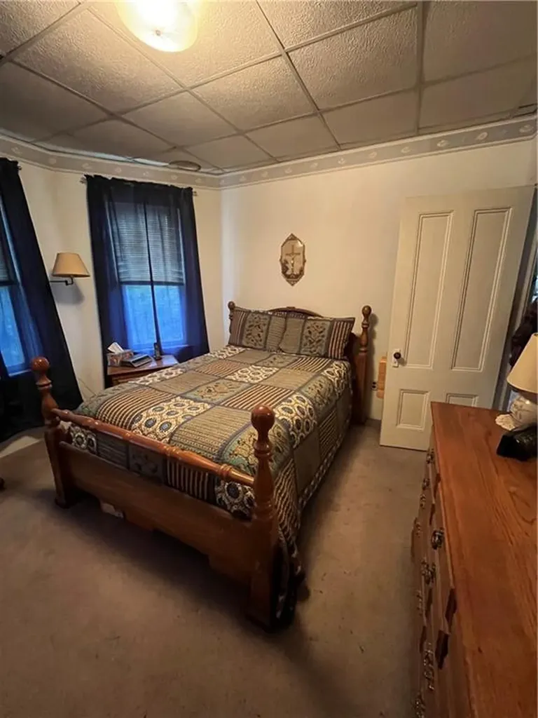 41 Washington Avenue Cranston RI 02920