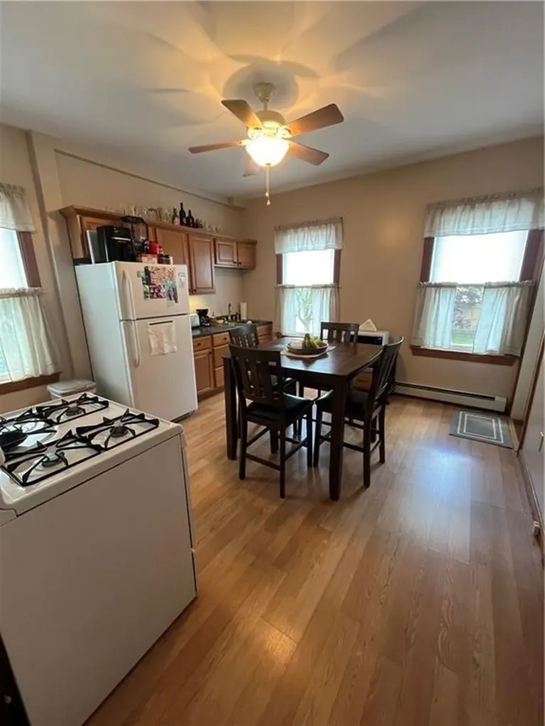 41 Washington Avenue Cranston RI 02920