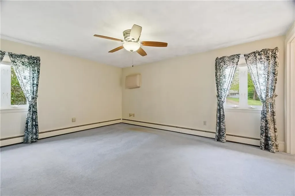 6 Bruce Drive North Smithfield RI 02896