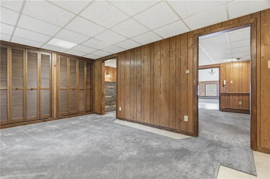 6 Bruce Drive North Smithfield RI 02896